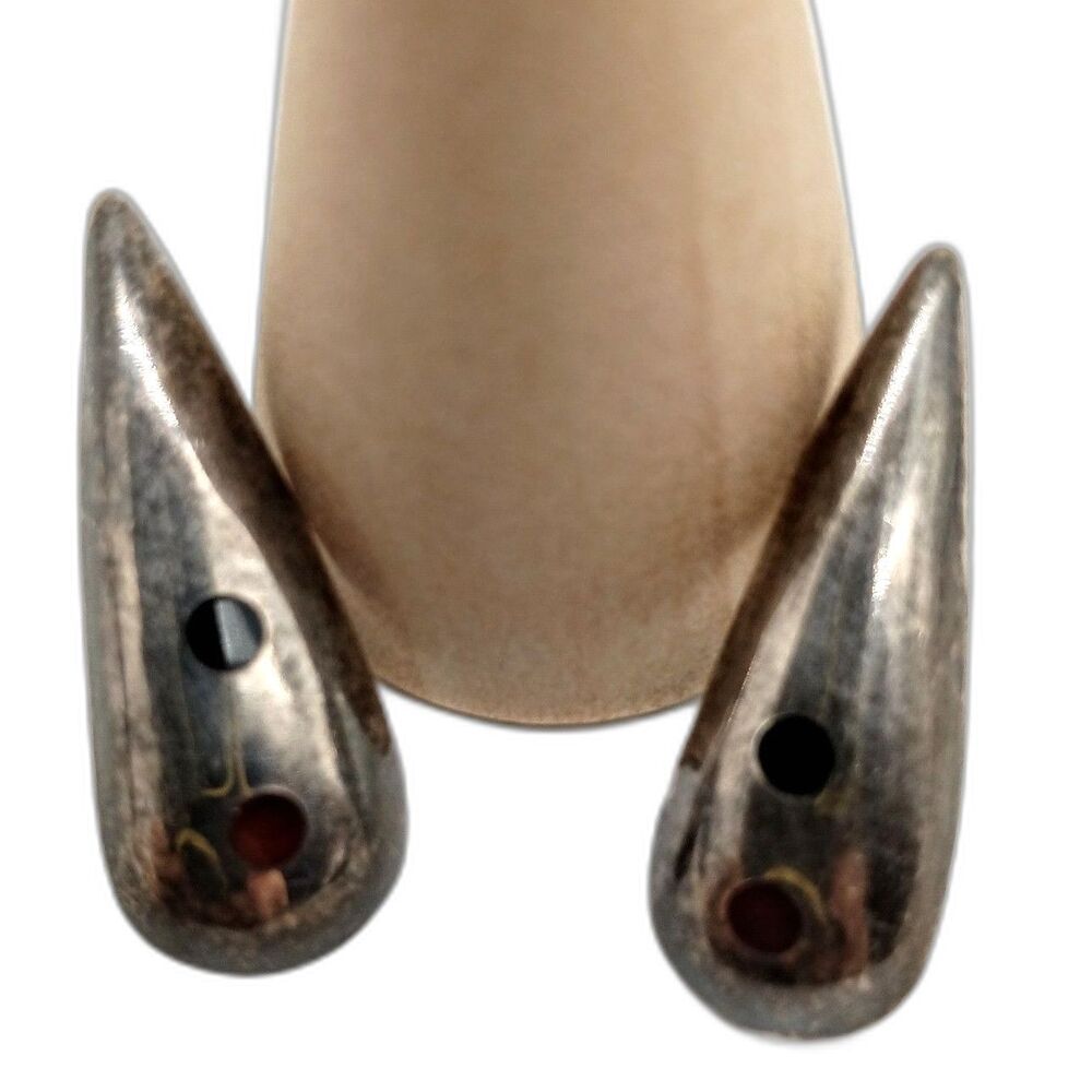 Sterling Silver drop shape earrings with gem stones 925